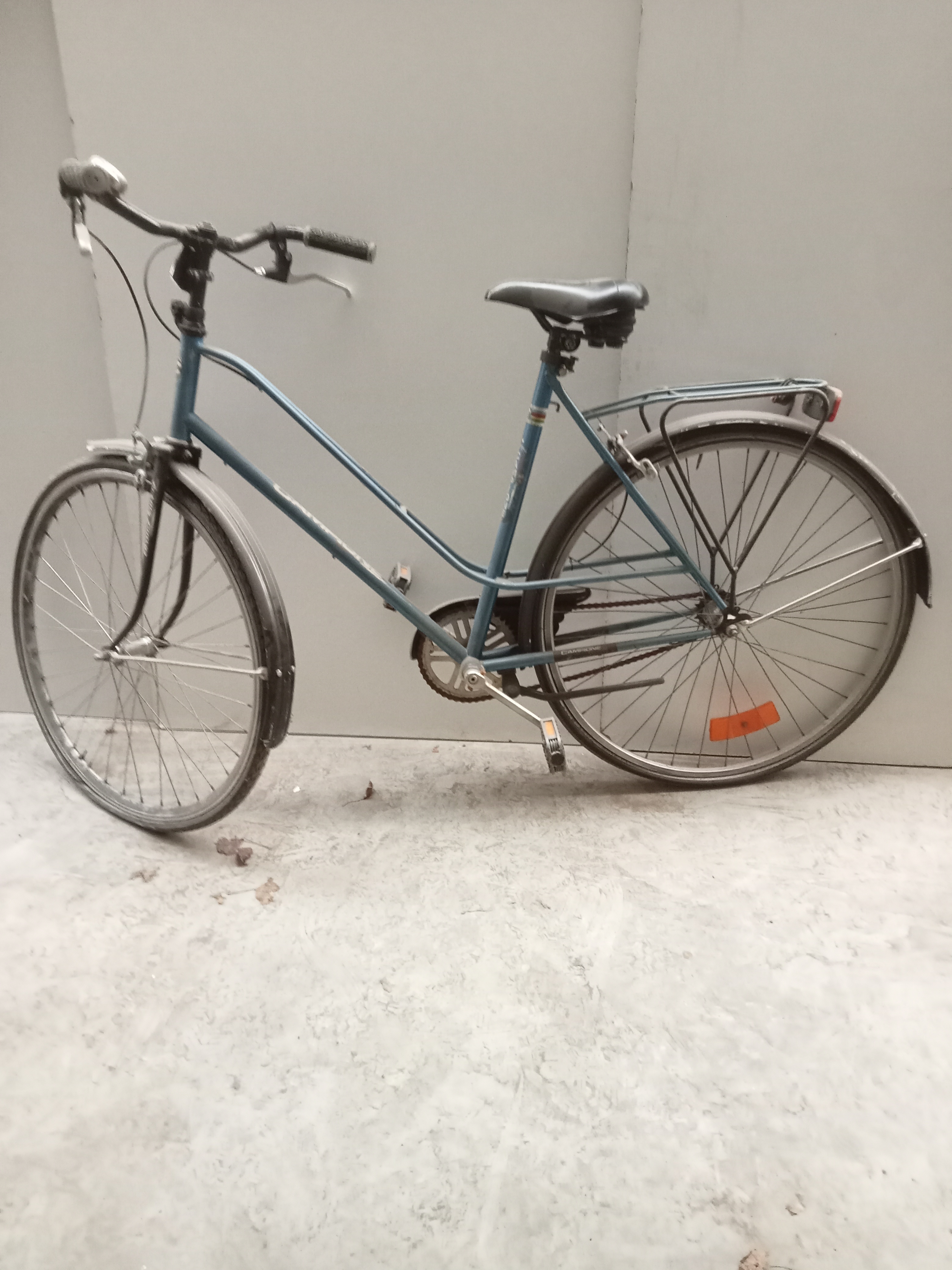 blauwe damesfiets