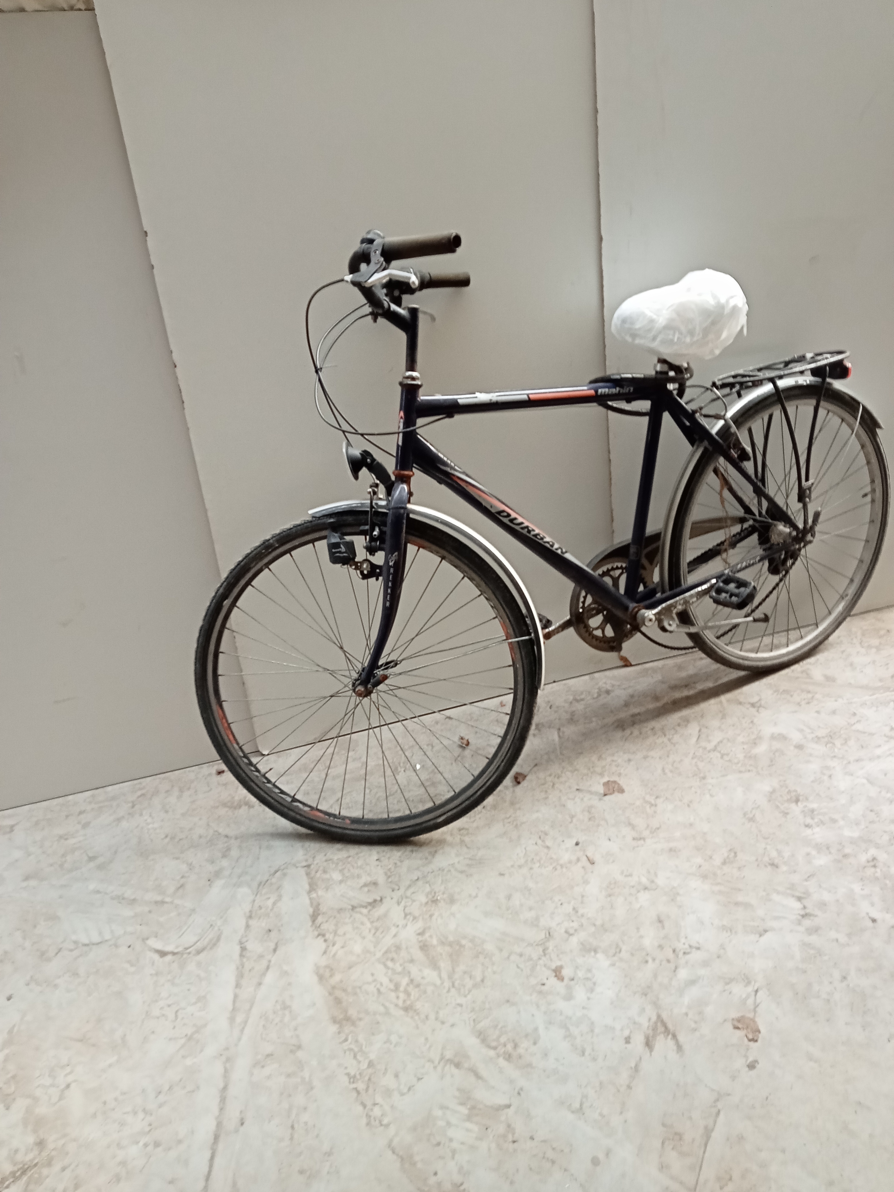 zwarte herenfiets